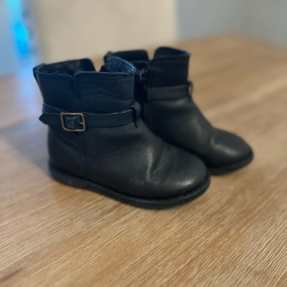Baby Gap black boots baby girl boots size 7